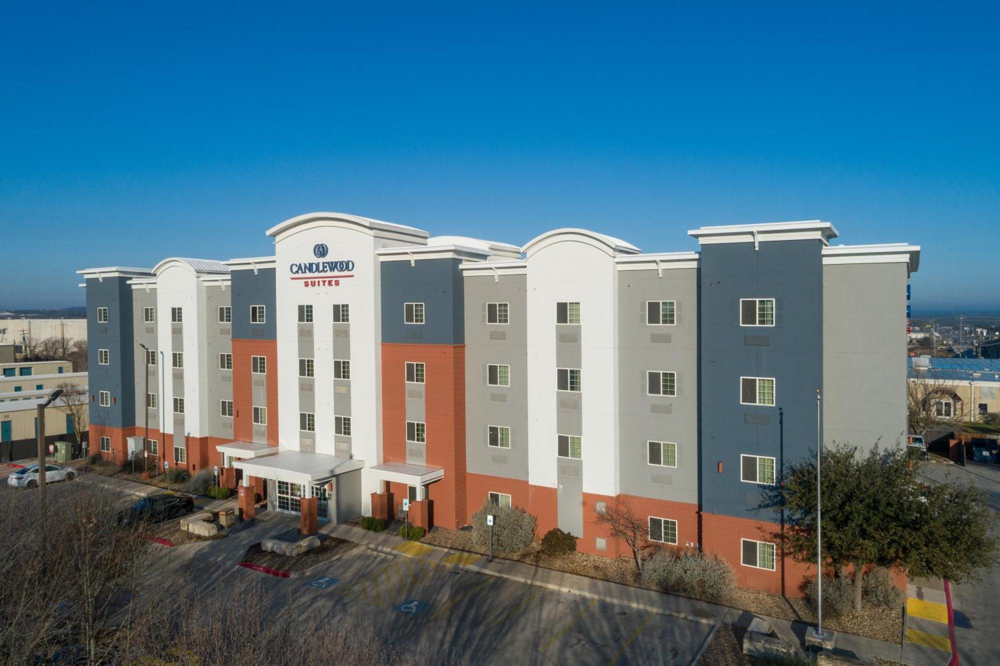 Candlewood Suites San Marcos By Ihg Eksteriør billede